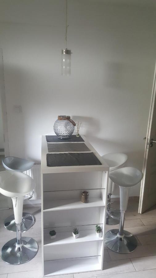 Gutenberg Utca Apartman Szeged Eksteriør bilde